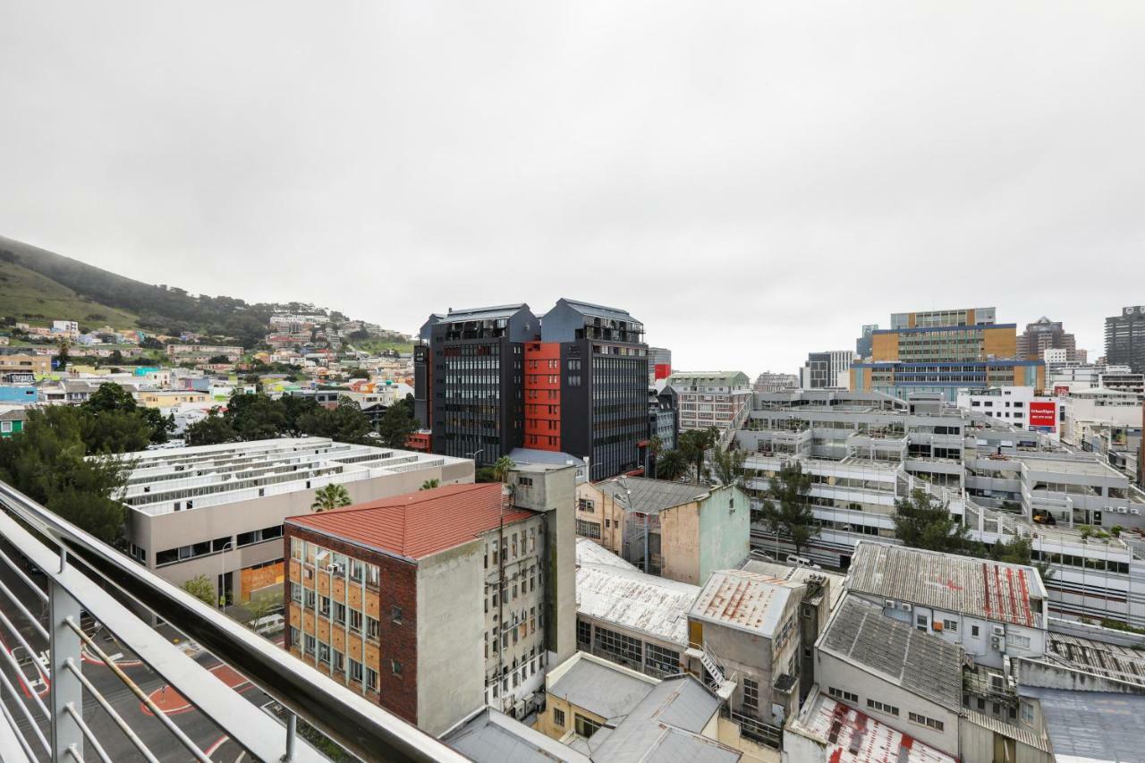 Backup-Power Eco Balcony Apartment Near Table Mountain Kapstaden Eksteriør billede